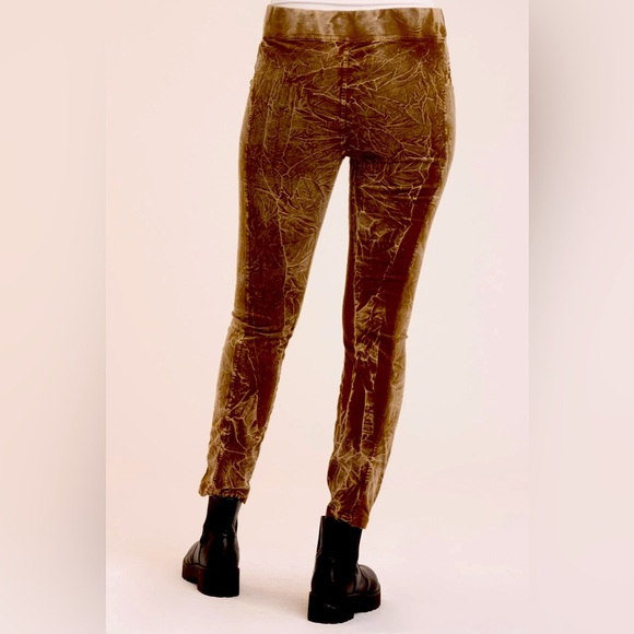 Wearables Cord Oslo Legging In Stone Wash Courtyard - Picture 3 of 7